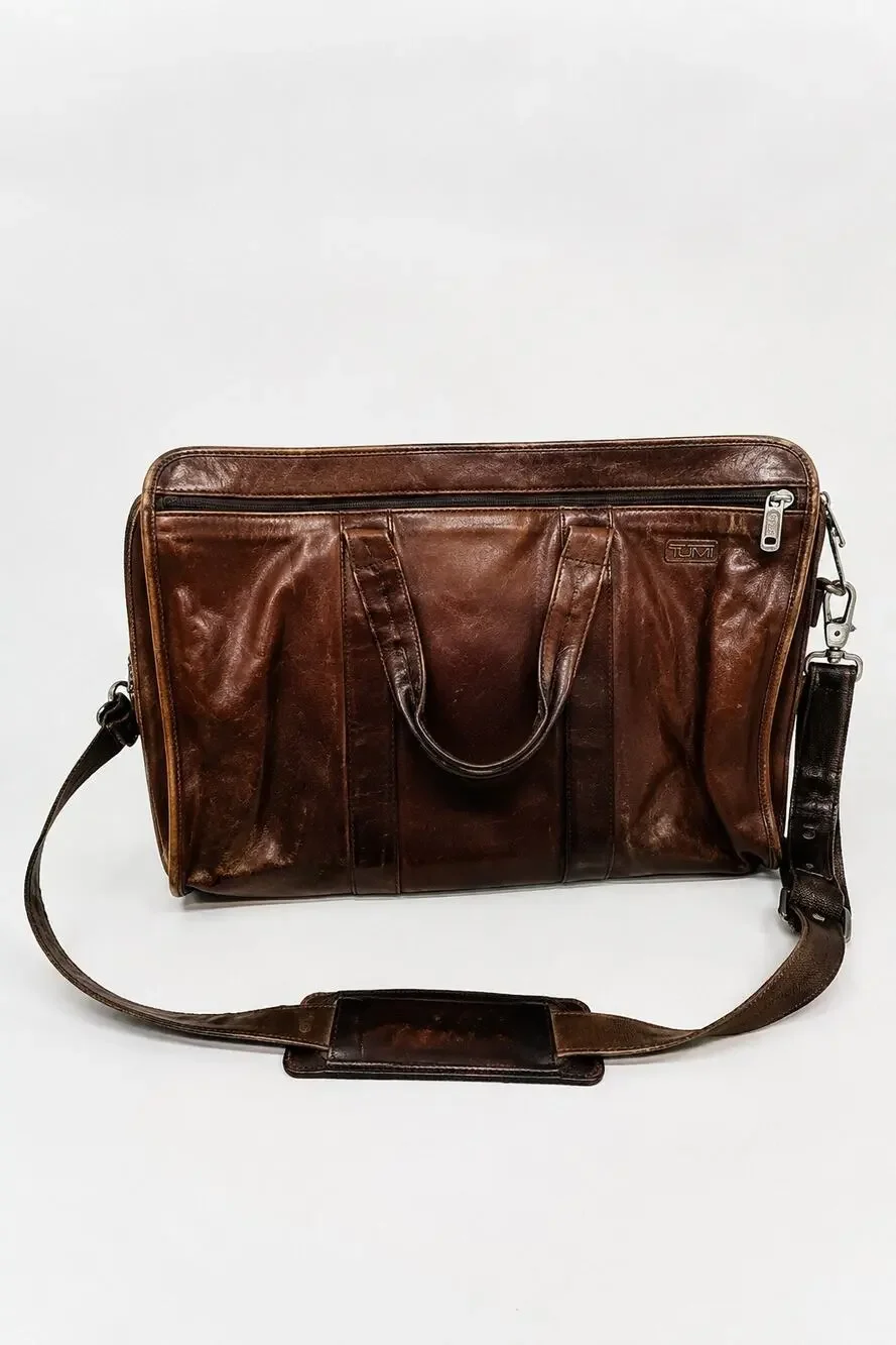 TUMI Vintage Leather Attaché Briefcase Business Carry On Messenger Bag